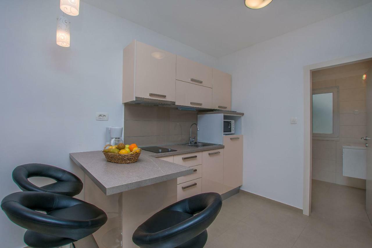 Apartments Villa Aquamarine Duće المظهر الخارجي الصورة