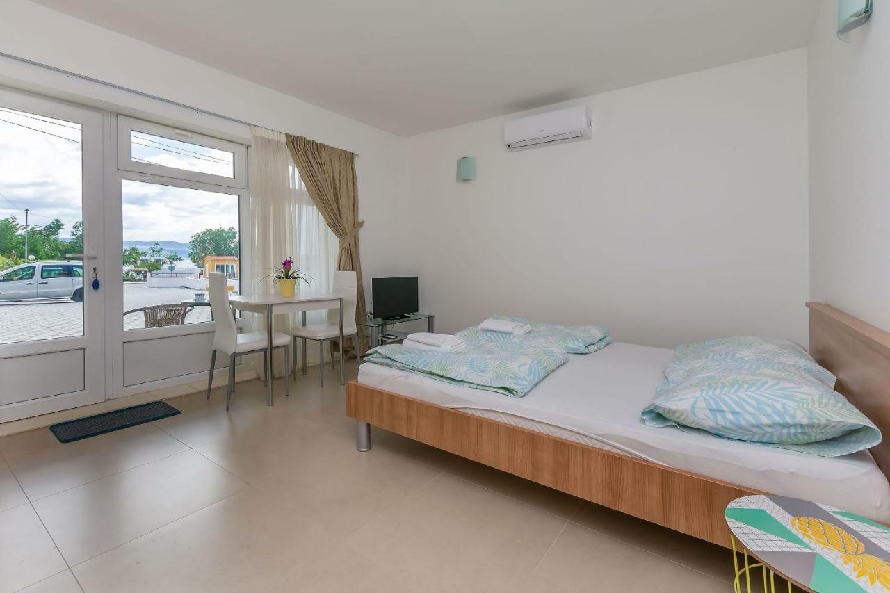 Apartments Villa Aquamarine Duće المظهر الخارجي الصورة