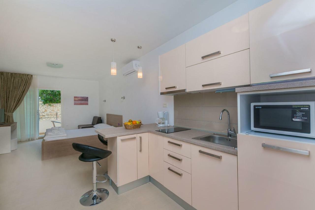Apartments Villa Aquamarine Duće المظهر الخارجي الصورة