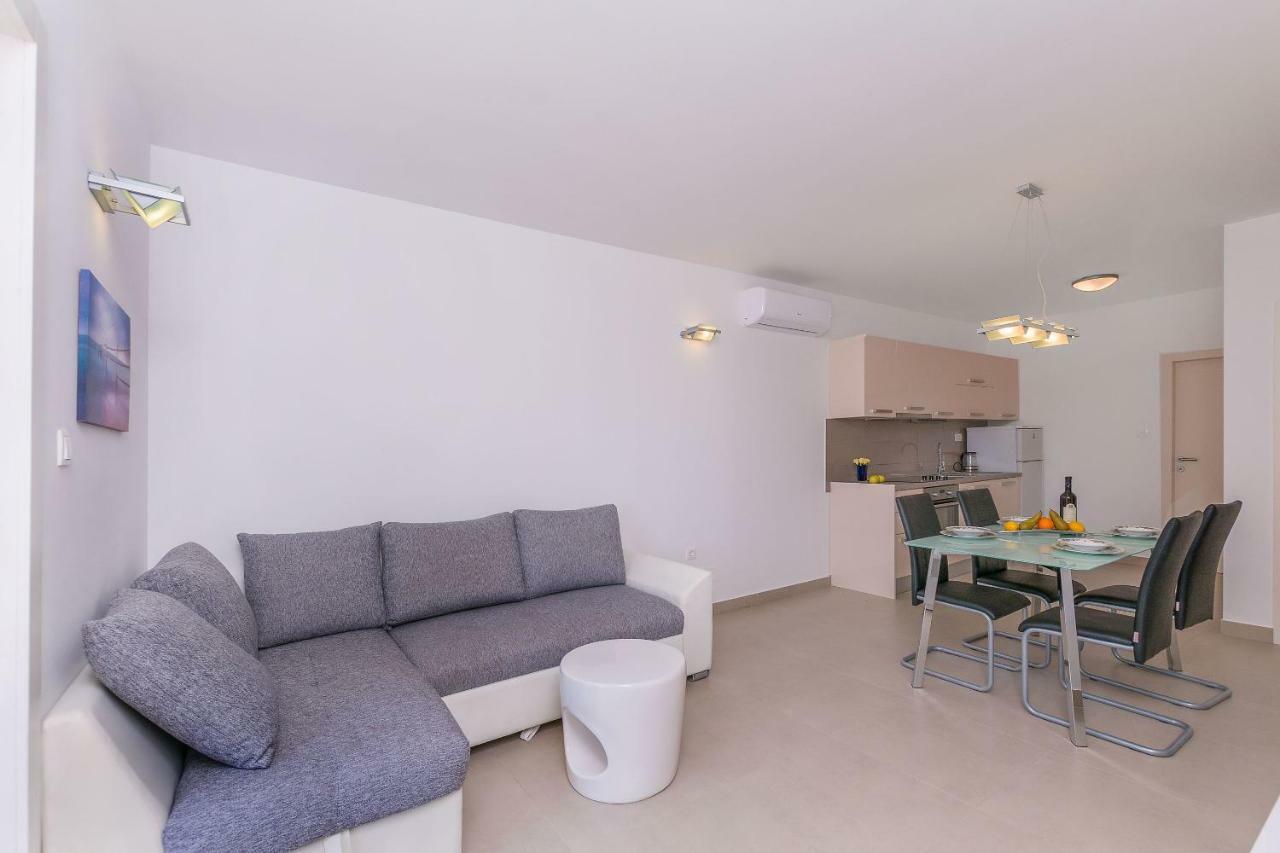 Apartments Villa Aquamarine Duće المظهر الخارجي الصورة