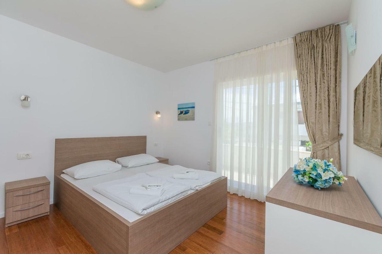 Apartments Villa Aquamarine Duće المظهر الخارجي الصورة