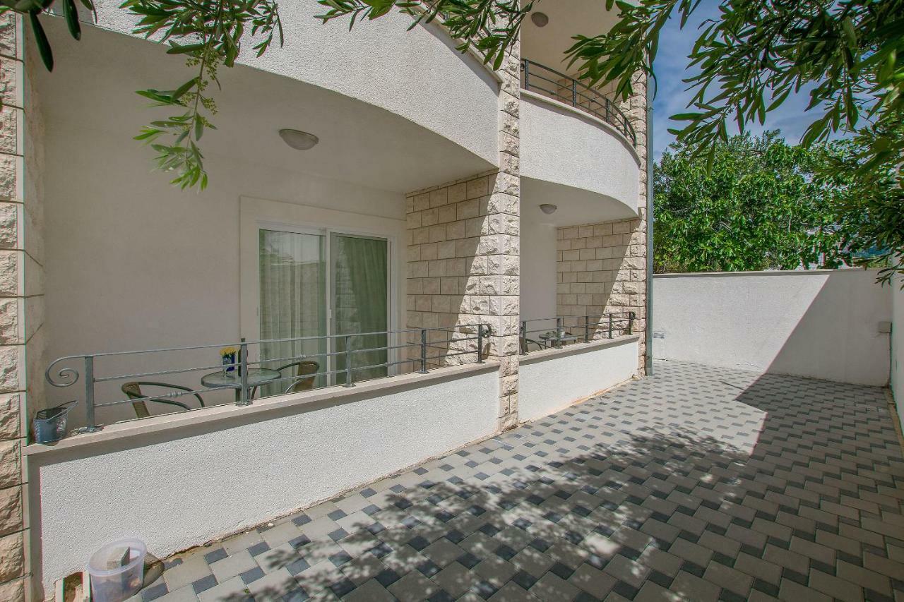 Apartments Villa Aquamarine Duće المظهر الخارجي الصورة