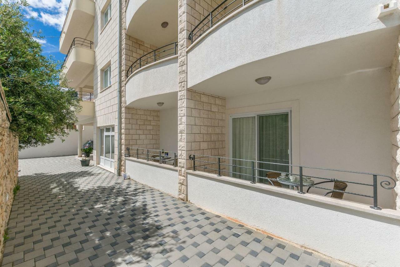 Apartments Villa Aquamarine Duće المظهر الخارجي الصورة