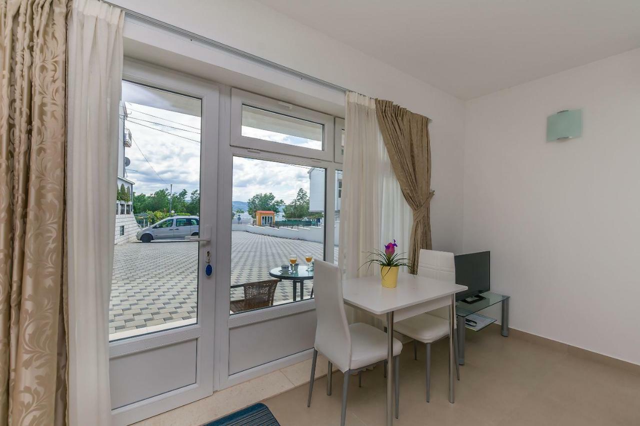 Apartments Villa Aquamarine Duće المظهر الخارجي الصورة