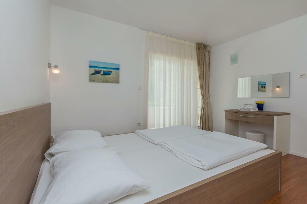 Apartments Villa Aquamarine Duće المظهر الخارجي الصورة