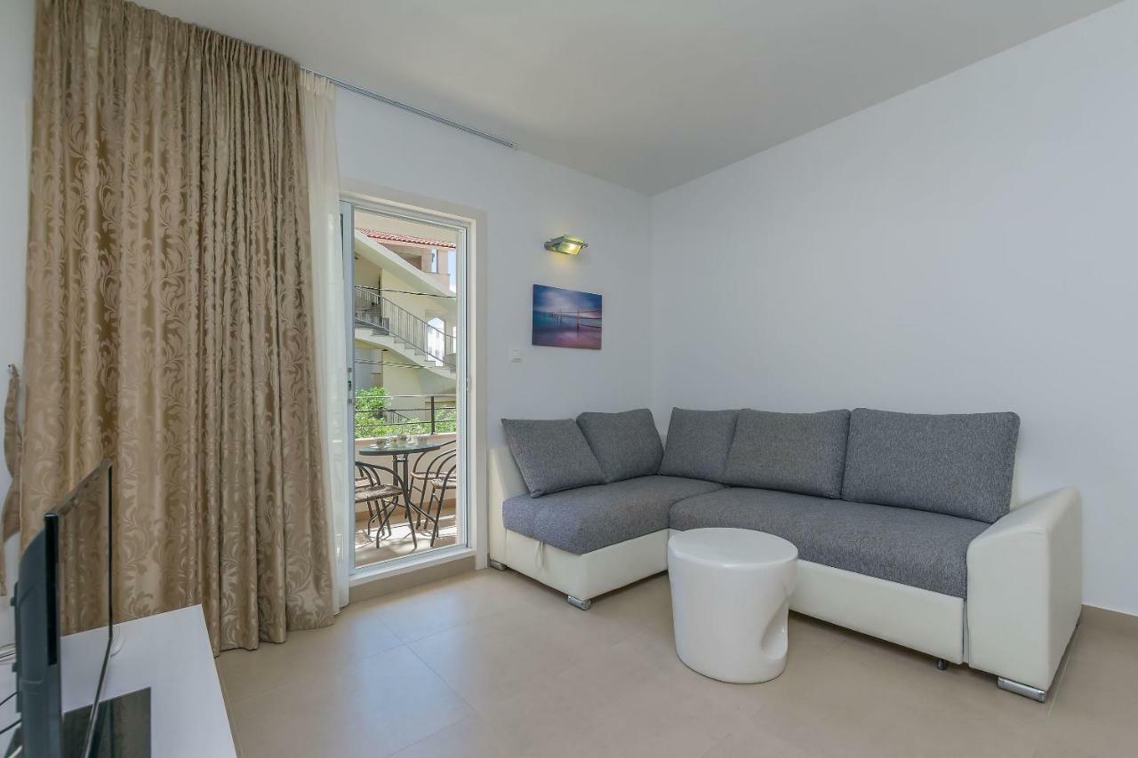 Apartments Villa Aquamarine Duće المظهر الخارجي الصورة