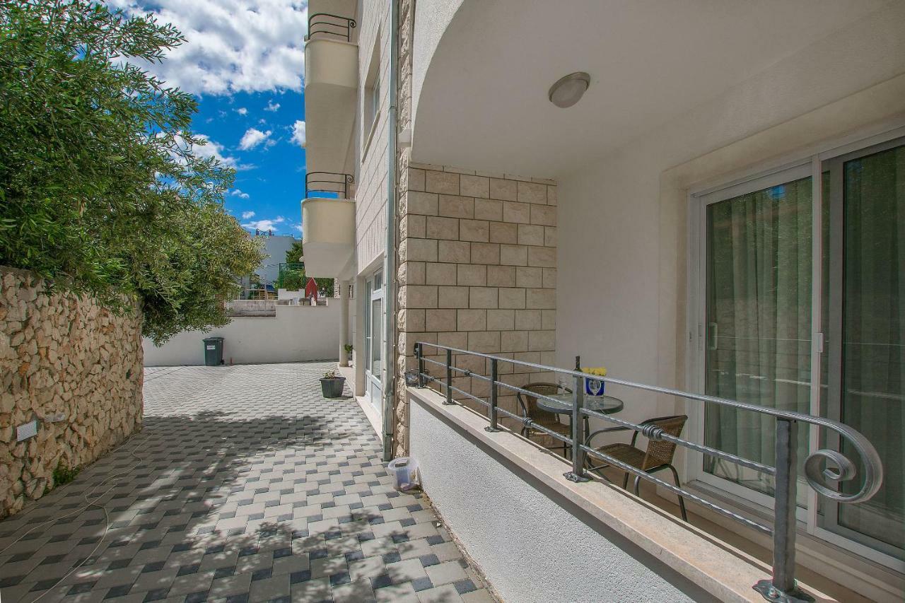Apartments Villa Aquamarine Duće المظهر الخارجي الصورة
